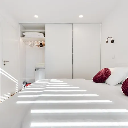 Modern 1 Bedroom In Center With Covered Parking * Lublaň